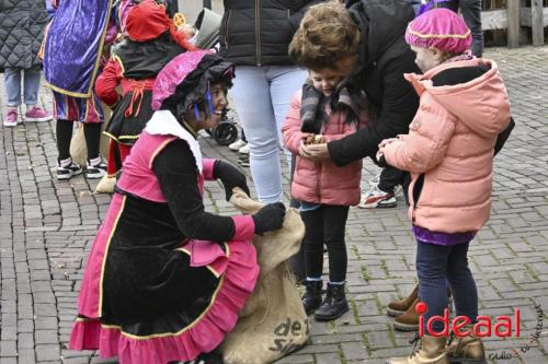 Sinterklaasintocht in Zelhem (16-11-2024)