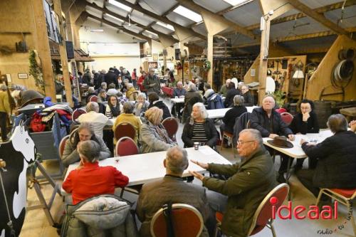 MidMidwinterhoorn wandeltocht in en rondom Zelhem (17-12-2023)winterhoorn wandeltocht in en rondom Zelhem (17-12-2023)