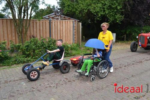 Kermisoptocht in Toldijk - deel 1 (09-07-2023)