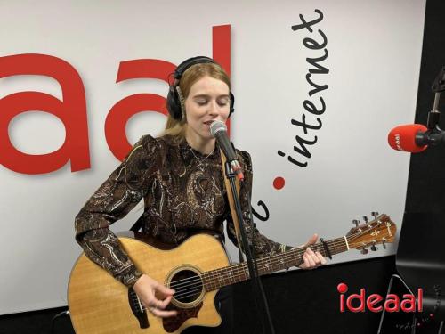 Yara Beeks te gast bij Ideaal Country (12-10-2023)