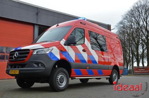 Nieuw voertuig voor brandweer Steenderen (09-12-2023)