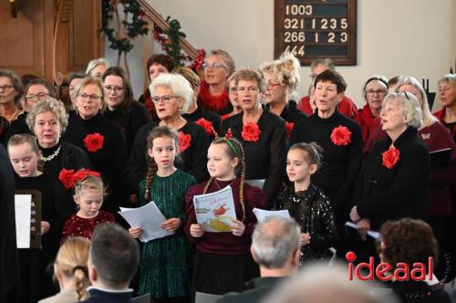 Kerstsfeer in kerk Hummelo (17-12-2023)