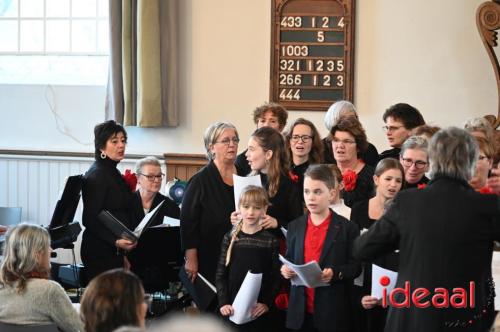 Kerstsfeer in kerk Hummelo (17-12-2023)