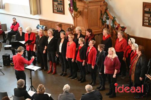 Kerstsfeer in kerk Hummelo (17-12-2023)