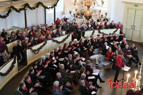 Kerstsfeer in kerk Hummelo (17-12-2023)