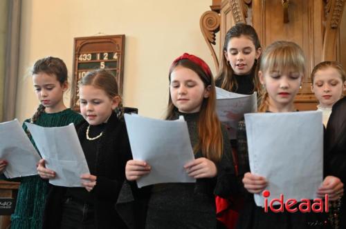 Kerstsfeer in kerk Hummelo (17-12-2023)