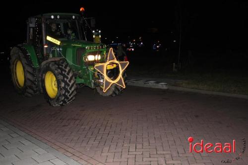 Lichtjestocht met tractoren in Ulft (28-12-2023)