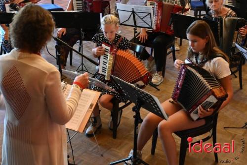 Accordeon- en harmonicatreffen in Barchem (25-08-2024)