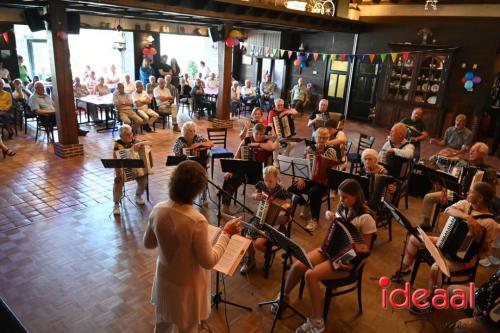 Accordeon- en harmonicatreffen in Barchem (25-08-2024)