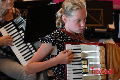 Accordeon- en harmonicatreffen in Barchem (25-08-2024)