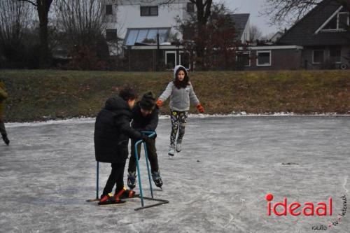 Schaatsen in Lochem - Sportpark De Elze (11-01-2024)