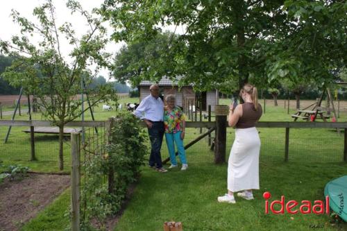 Geitenpicknick bij Gastouderbureau Gemoede(r)lijk in Doetinchem (15-05-2024)