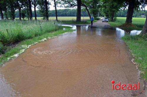 Waterleiding gesprongen in buitengebied Vorden (04-06-2024)