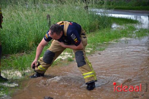 Waterleiding gesprongen in buitengebied Vorden (04-06-2024)