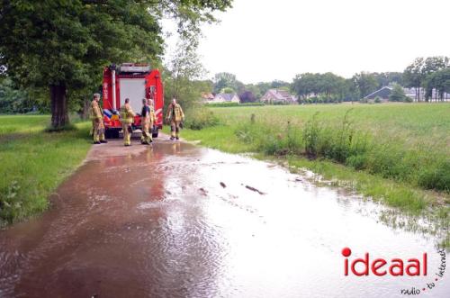 Waterleiding gesprongen in buitengebied Vorden (04-06-2024)