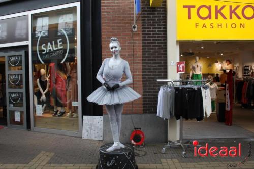 Living Statues in centrum van Doetinchem (30-06-2024)