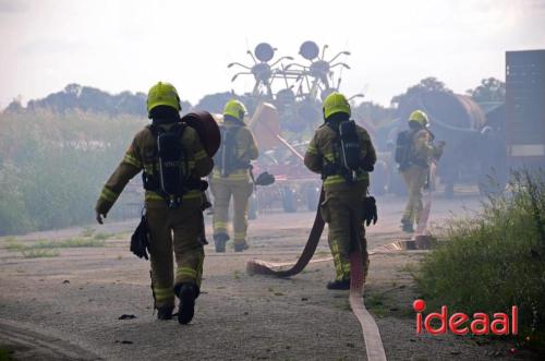 Uitslaande stalbrand in Wichmond (11-07-2024)