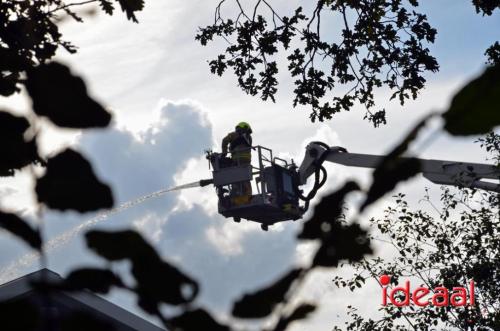 Uitslaande stalbrand in Wichmond (11-07-2024)