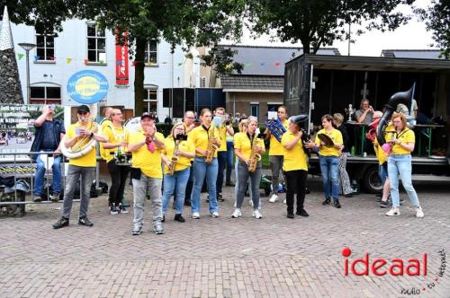 Zelhemse Zomerfeesten - deel 3 - bakfietsenrace (13-07-2024)