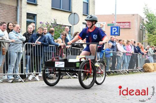 Zelhemse Zomerfeesten - deel 3 - bakfietsenrace (13-07-2024)