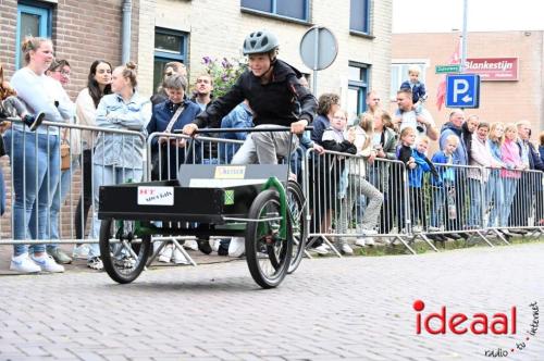 Zelhemse Zomerfeesten - deel 3 - bakfietsenrace (13-07-2024)