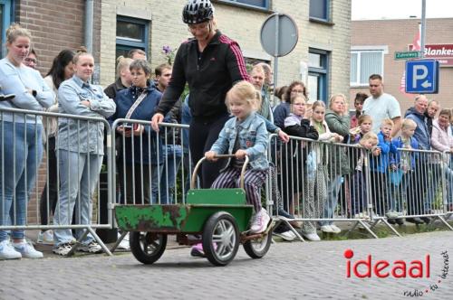 Zelhemse Zomerfeesten - deel 3 - bakfietsenrace (13-07-2024)