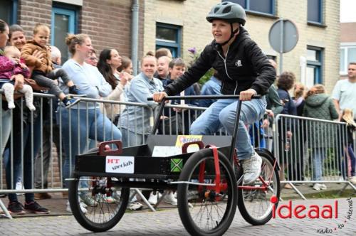 Zelhemse Zomerfeesten - deel 3 - bakfietsenrace (13-07-2024)