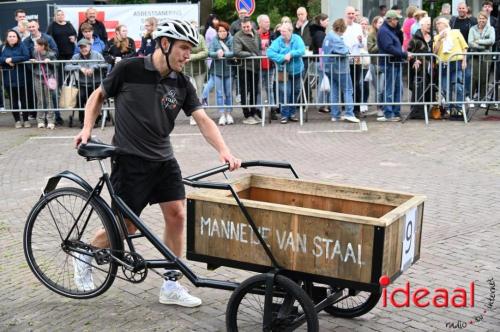 Zelhemse Zomerfeesten - deel 3 - bakfietsenrace (13-07-2024)