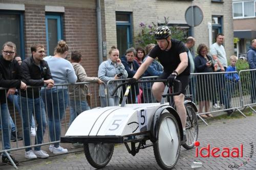 Zelhemse Zomerfeesten - deel 3 - bakfietsenrace (13-07-2024)