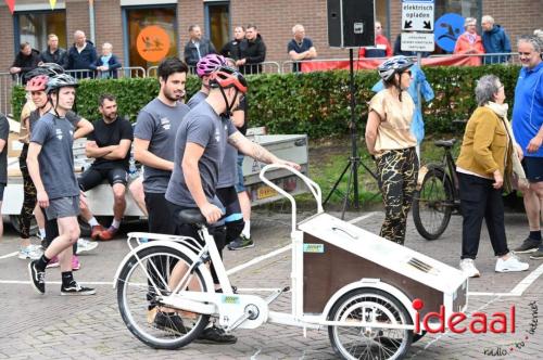 Zelhemse Zomerfeesten - deel 4 - bakfietsenrace (13-07-2024)