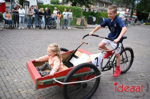 Zelhemse Zomerfeesten - deel 5 - bakfietsenrace (13-07-2024)