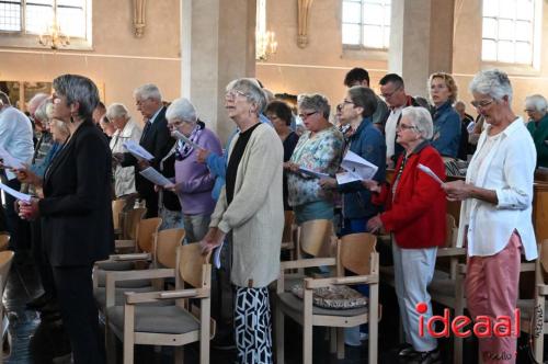 Dialect kerkdienst in Zelhem (22-09-2024)