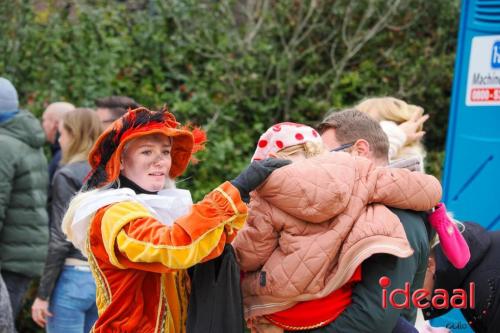 Sinterklaasintocht in Warnsveld - deel 2 (16-11-2024)