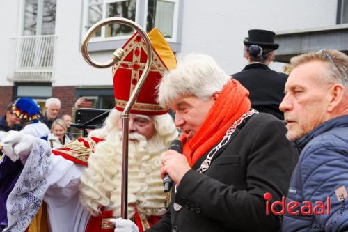 Sinterklaasintocht in Warnsveld - deel 2 (16-11-2024)