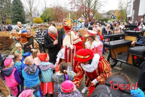 Sinterklaasintocht in Warnsveld - deel 2 (16-11-2024)