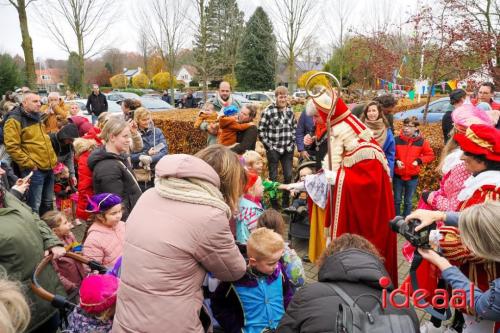 Sinterklaasintocht in Warnsveld - deel 2 (16-11-2024)