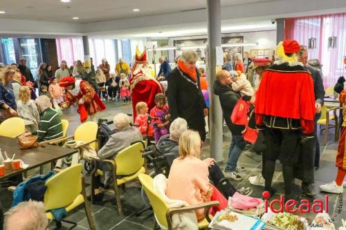 Sinterklaasintocht in Warnsveld - deel 2 (16-11-2024)