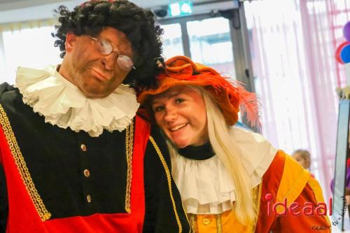 Sinterklaasintocht in Warnsveld - deel 2 (16-11-2024)