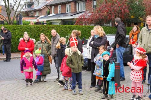 Sinterklaasintocht in Warnsveld - deel 2 (16-11-2024)