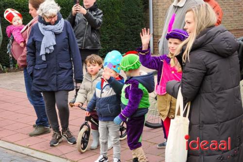 Sinterklaasintocht in Warnsveld - deel 2 (16-11-2024)