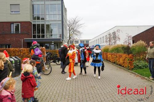 Sinterklaasintocht in Warnsveld - deel 2 (16-11-2024)