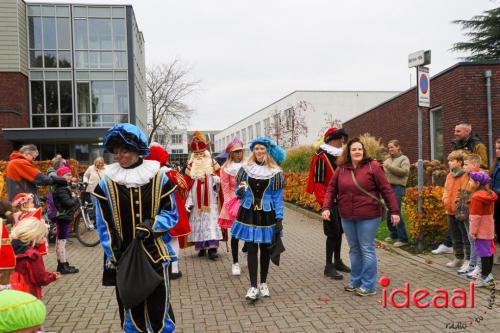 Sinterklaasintocht in Warnsveld - deel 2 (16-11-2024)