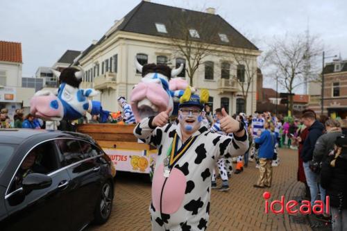 Carnavalsoptocht Leutekum - deel 1 (10-02-2024)