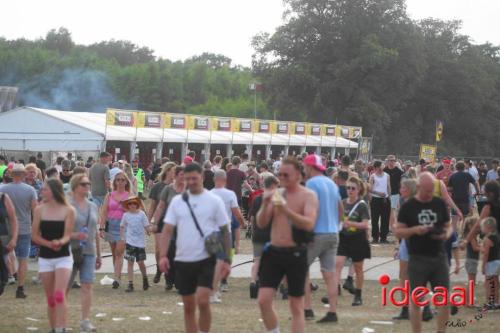 Zwarte Cross vrijdag - Rondom de baan (19-07-2024)