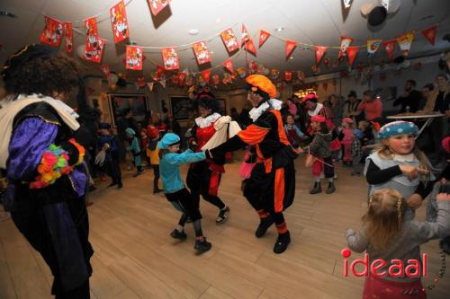 Sinterklaasintocht in Keijenborg - feestmiddag (19-11-2022)