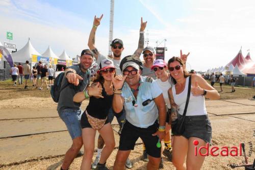 Zwarte Cross vrijdag - Rondom de baan (19-07-2024)