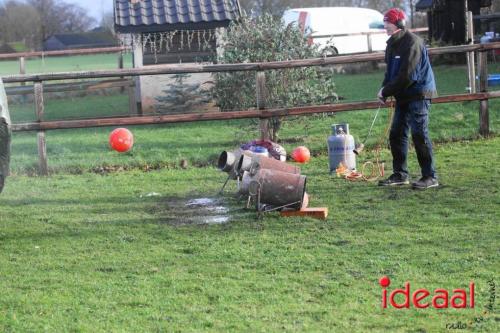 Carbidschieten - Olde Kaste in Hengelo (31-12-2023)