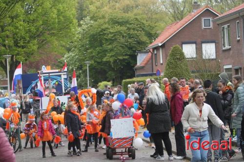 Prachtige begin Koningsdag en Aubade in Hengelo - deel 1 (27-04-2024)