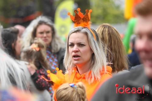 Prachtige begin Koningsdag en Aubade in Hengelo - deel 3 (27-04-2024)