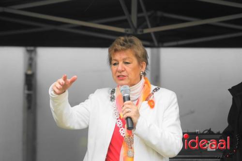 Prachtige begin Koningsdag en Aubade in Hengelo - deel 3 (27-04-2024)